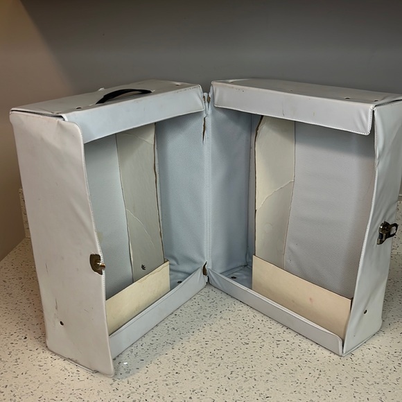 ☀️ 3 / 15 ☀️ Vintage Barbie Trunk - Picture 3 of 16